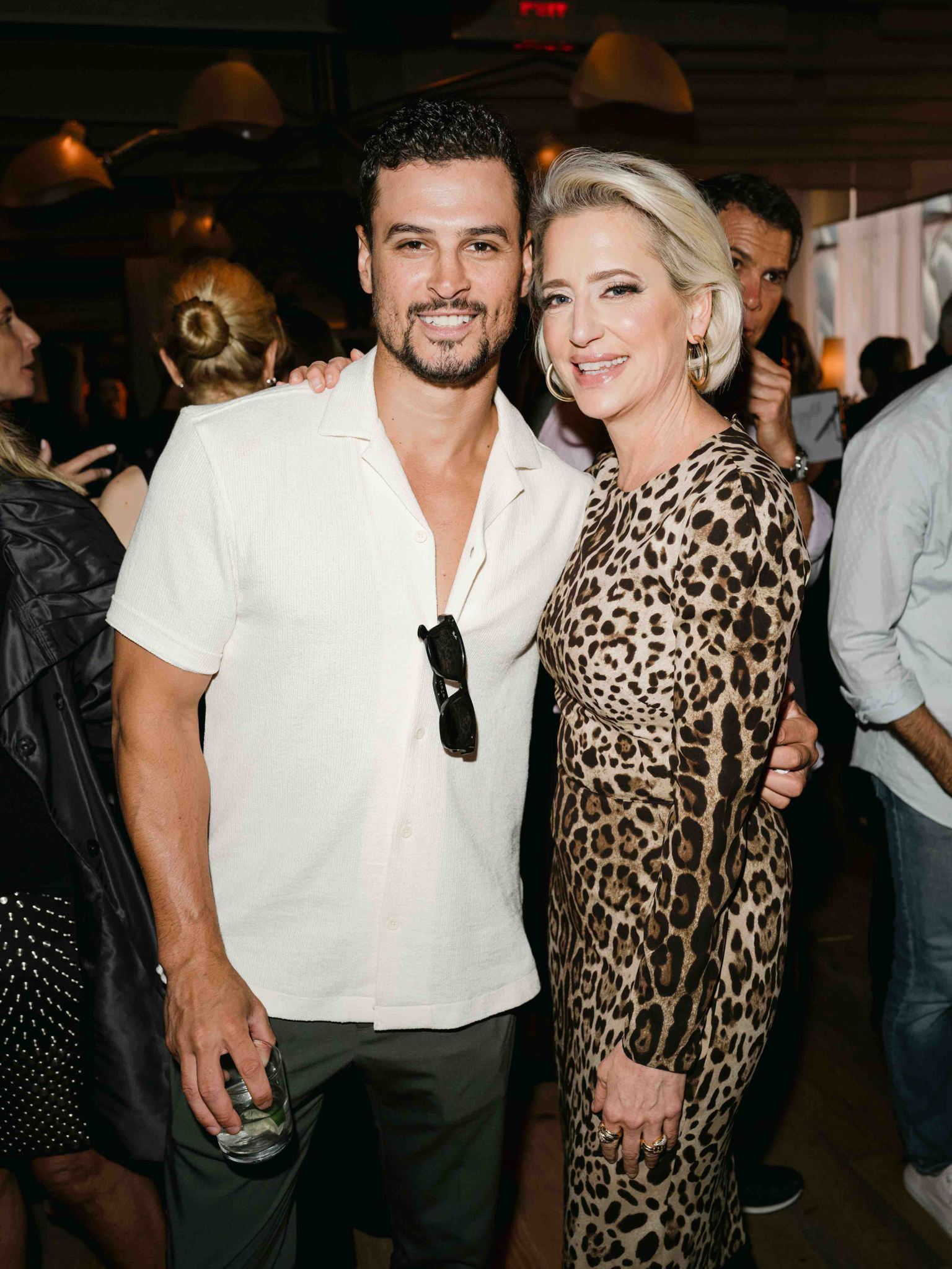 Evan Betts, Dorinda Medley