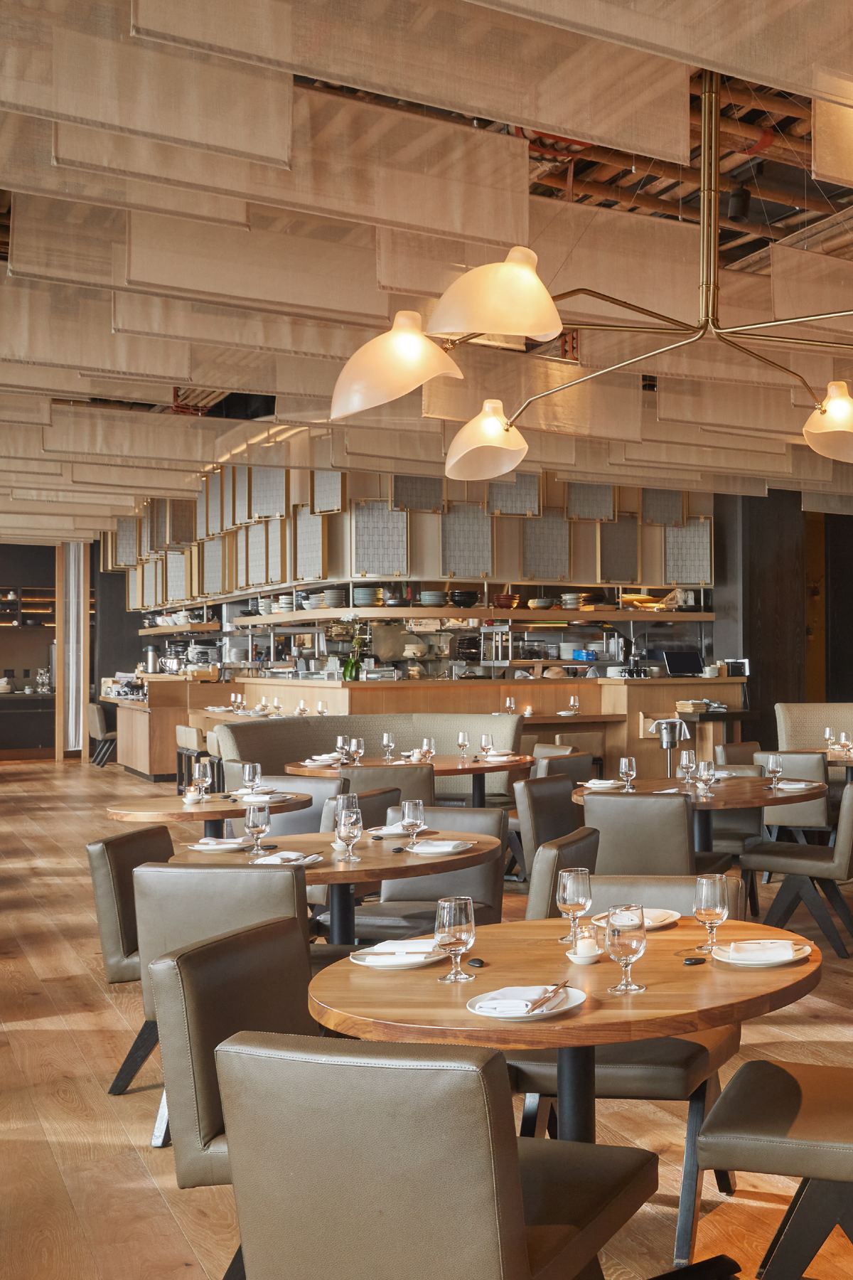 BondSt_Interior_port_6